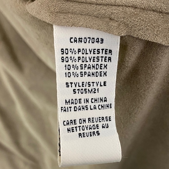 NEW Max Studio Sleeveless Vest Faux Suede - Picture 3 of 8